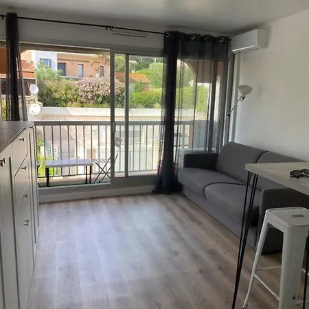 Apartment 4 Couchages Plage Et Port A Pieds Sainte-Maxime